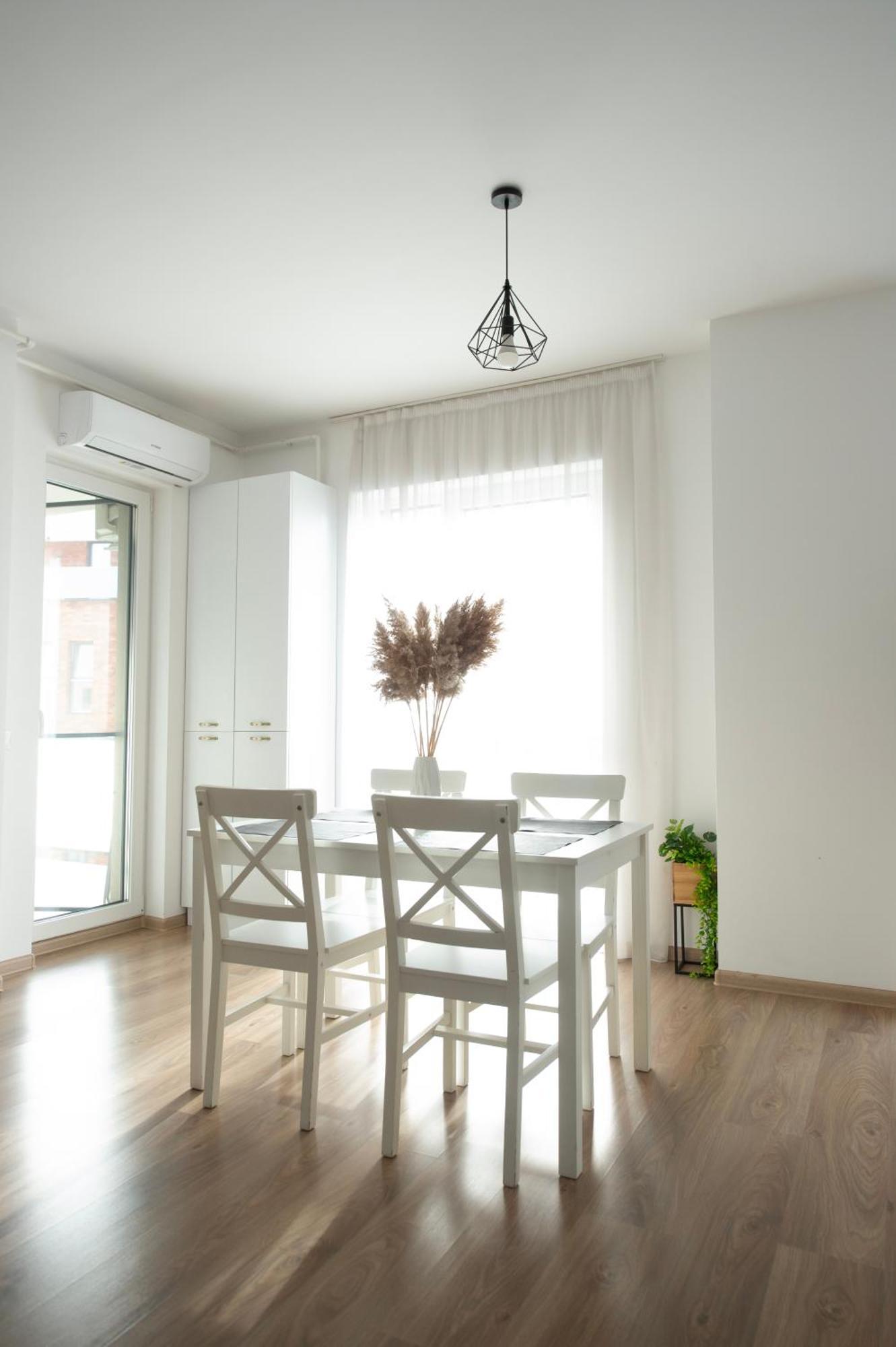 Central Residence Бая Маре Екстериор снимка